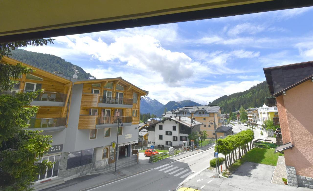 Miralago 04 Appartamento Madonna di Campiglio Bagian luar foto