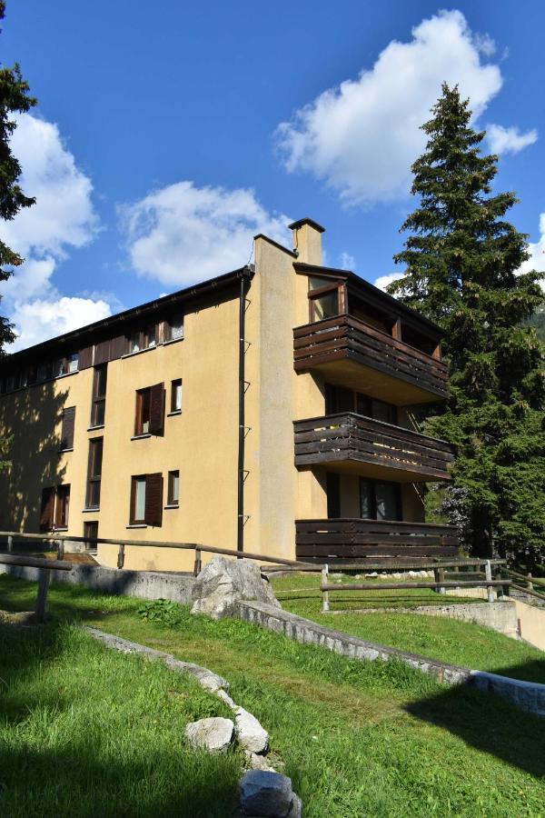 Miralago 04 Appartamento Madonna di Campiglio Bagian luar foto